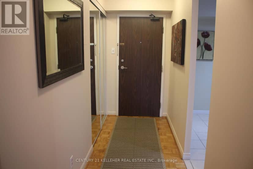 518 - 1485 Lakeshore Rd. E — photo 15 of 40