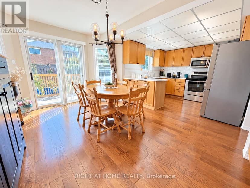 17 Eaton Street — photo 9 of 38