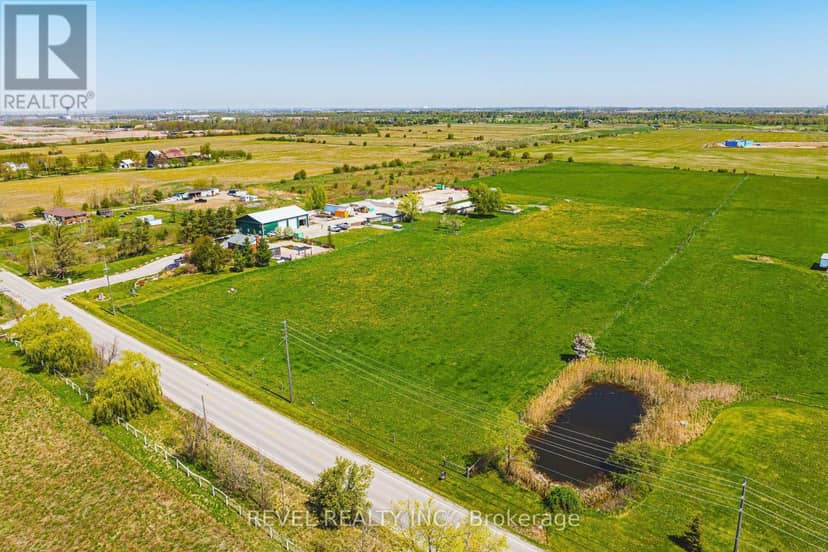 5121 First Line, Milton, photo 2