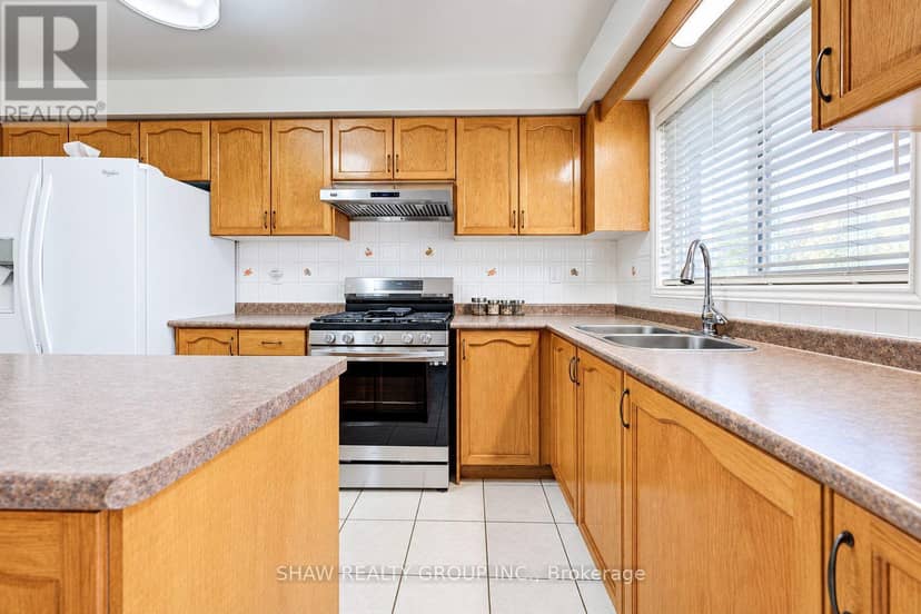 6484 Skipper Way — photo 14 of 39