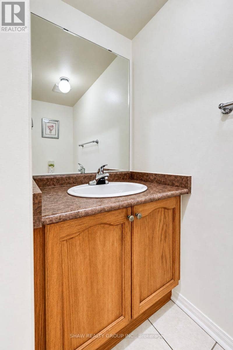 6484 Skipper Way — photo 15 of 39