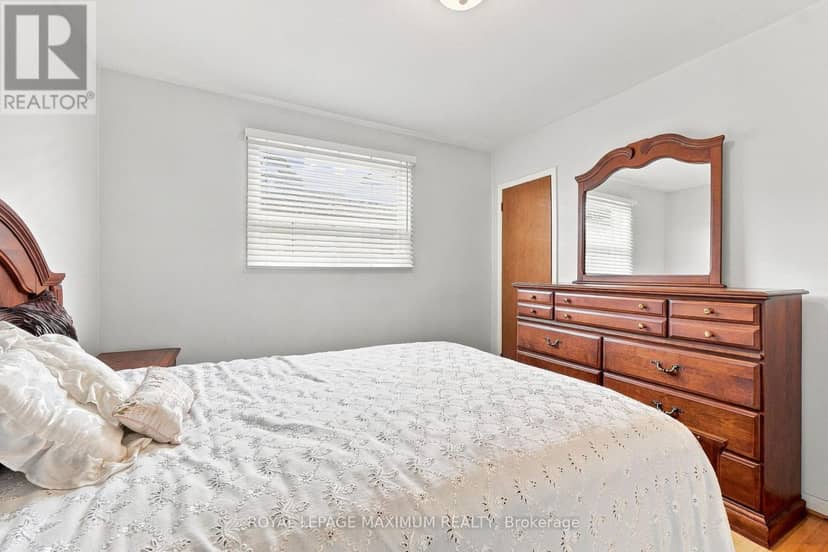 66 Spenvalley Drive — photo 21 of 40