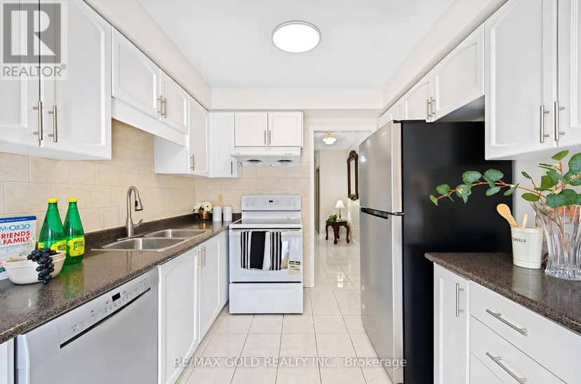 106 Bighorn Crescent — photo 17 of 40