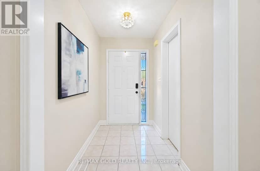 106 Bighorn Crescent — photo 6 of 40
