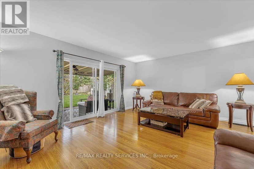 53 Windermere Court — photo 10 of 40