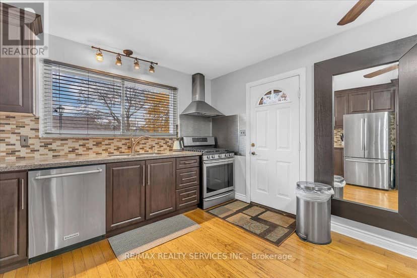 53 Windermere Court — photo 14 of 40