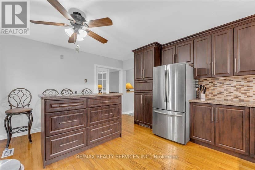 53 Windermere Court — photo 15 of 40