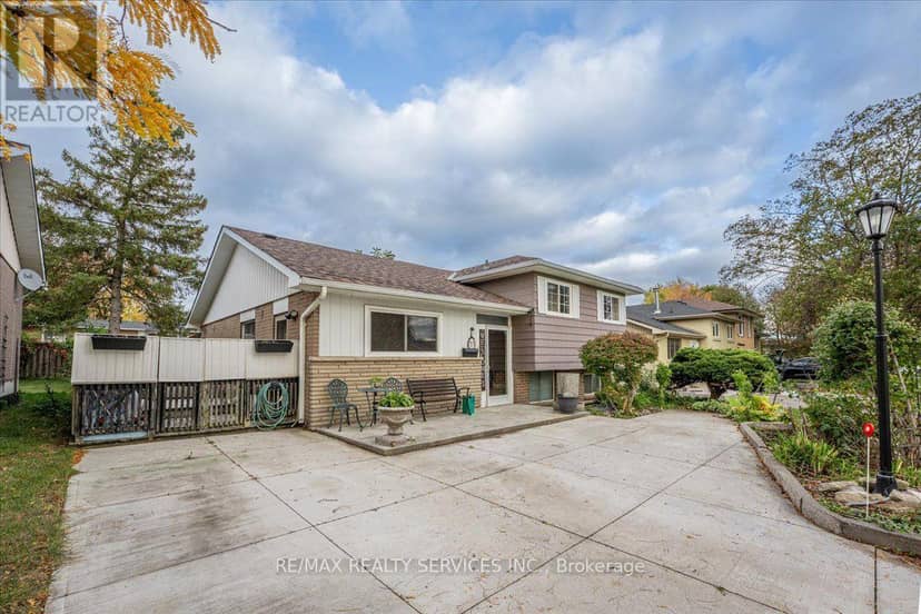 53 Windermere Court, Brampton, photo 4