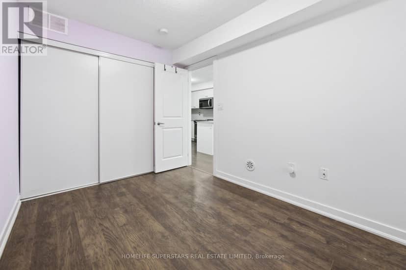 413 - 8 Drummond Street, Toronto, photo 7
