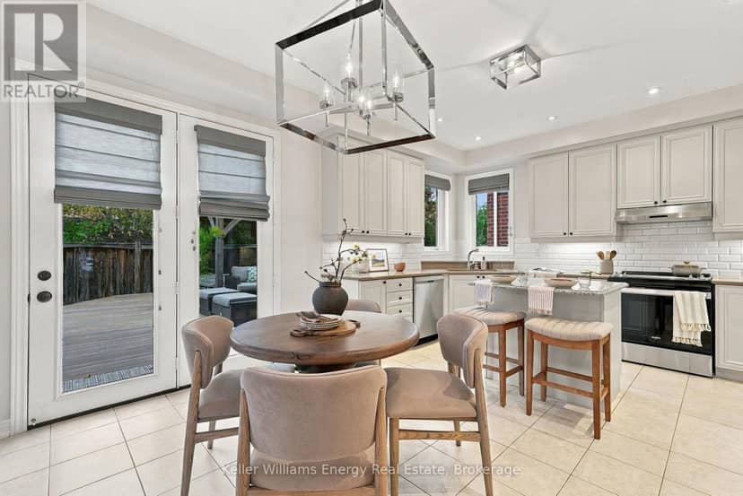 229 Montgomery Avenue, Whitby, photo 6