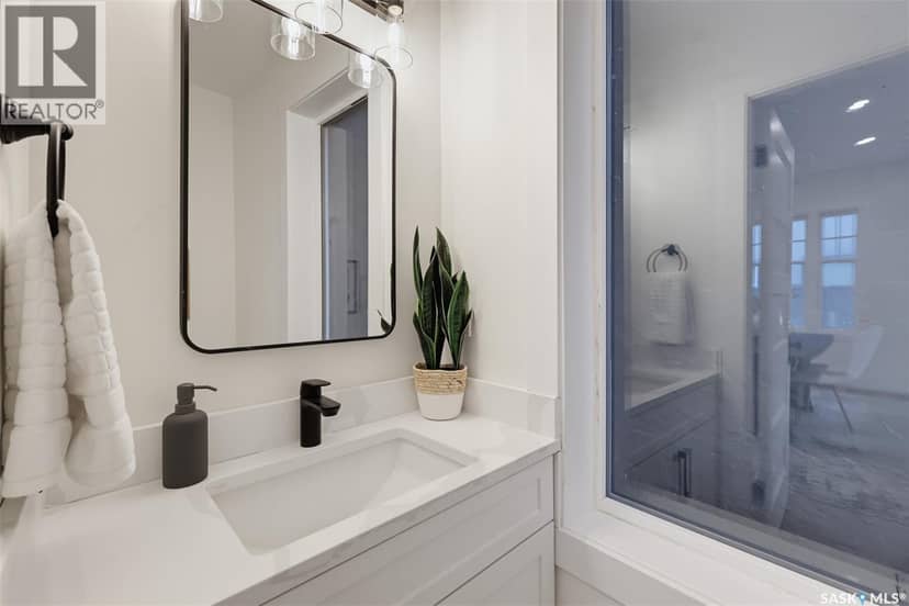 421 C Avenue S — photo 22 of 40