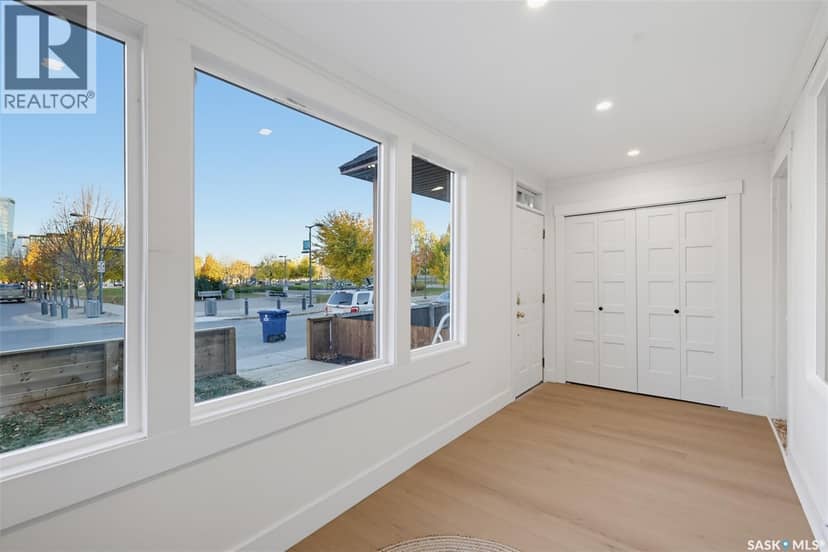 421 C Avenue S — photo 9 of 40