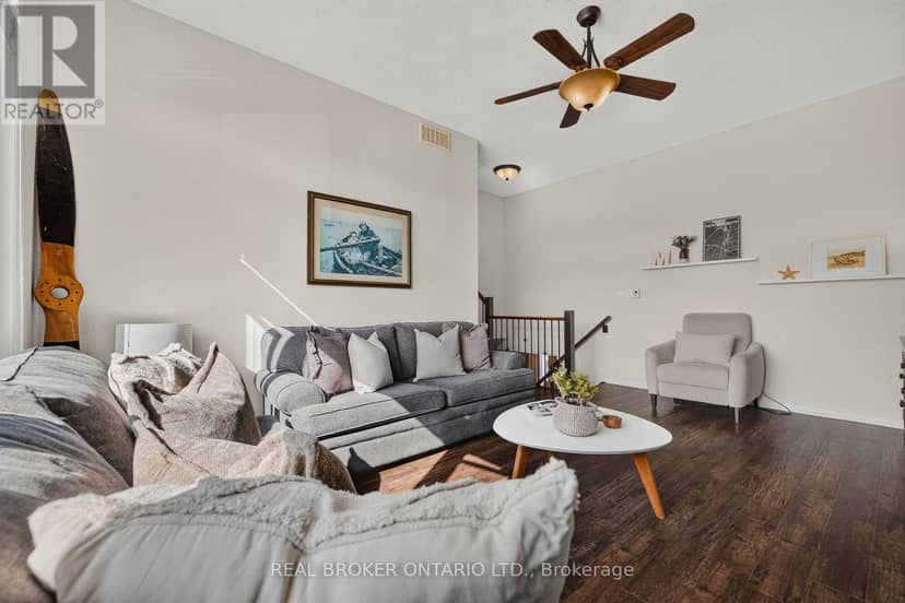 38 Roberta Street — photo 20 of 40
