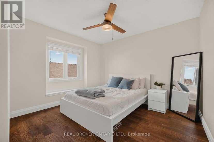 38 Roberta Street — photo 31 of 40