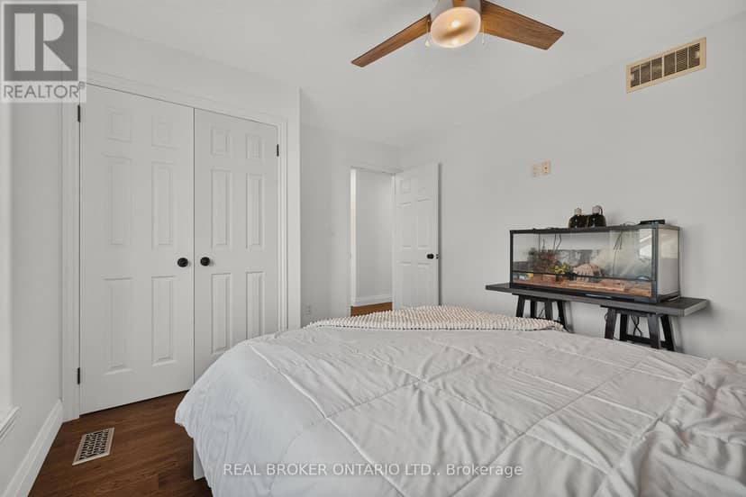 38 Roberta Street — photo 33 of 40