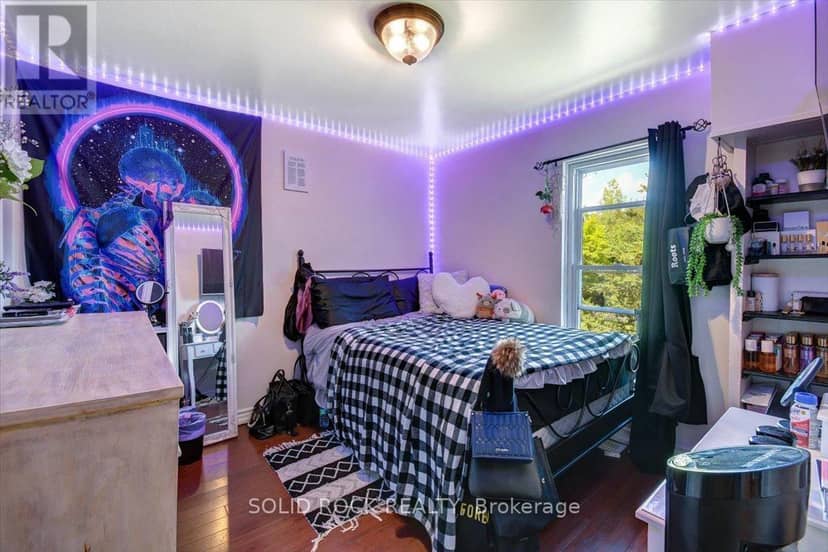53 Church (St) Avenue — photo 20 of 40