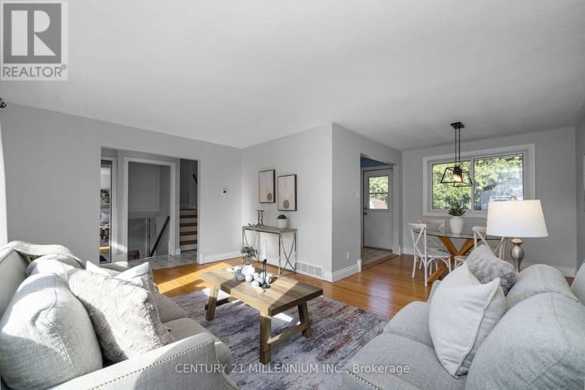 27 Dundas Street W — photo 13 of 40