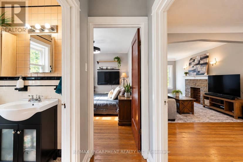 75 Barons Avenue — photo 19 of 40