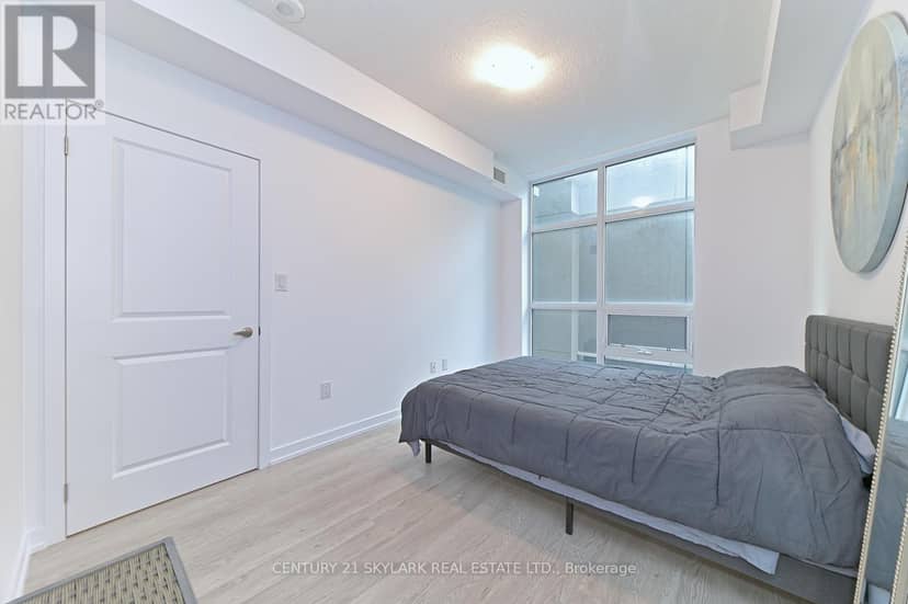 401 - 460 Dundas Street E — photo 26 of 37