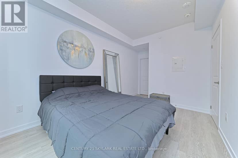 401 - 460 Dundas Street E — photo 28 of 37