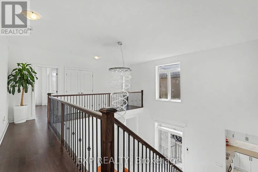 529 Peerless Street — photo 17 of 40