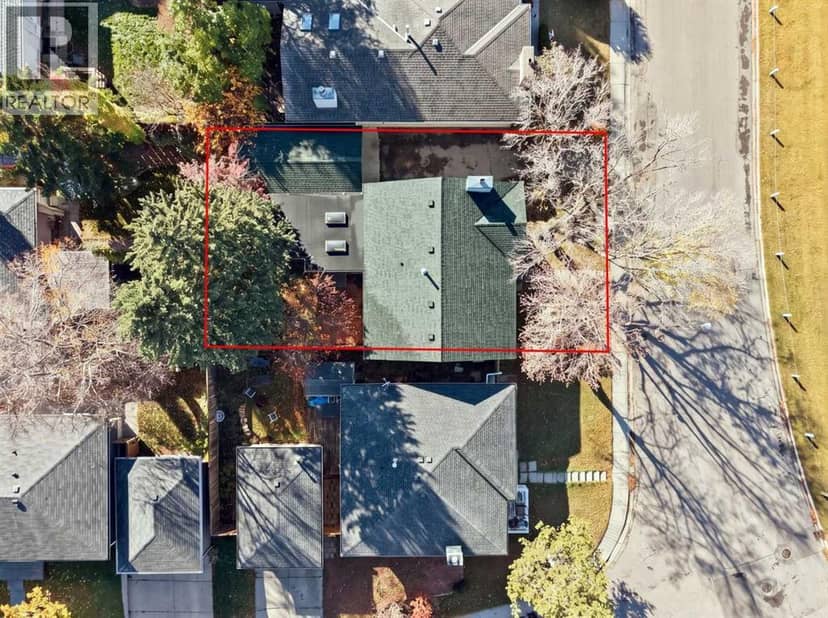 556 Lysander Drive SE — photo 35 of 38