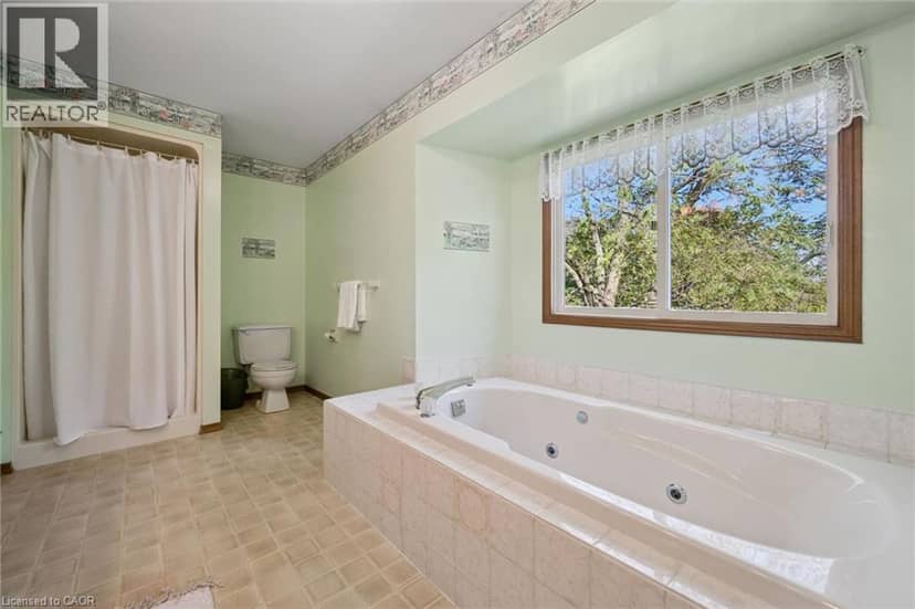 42 MITTON Place — photo 30 of 40