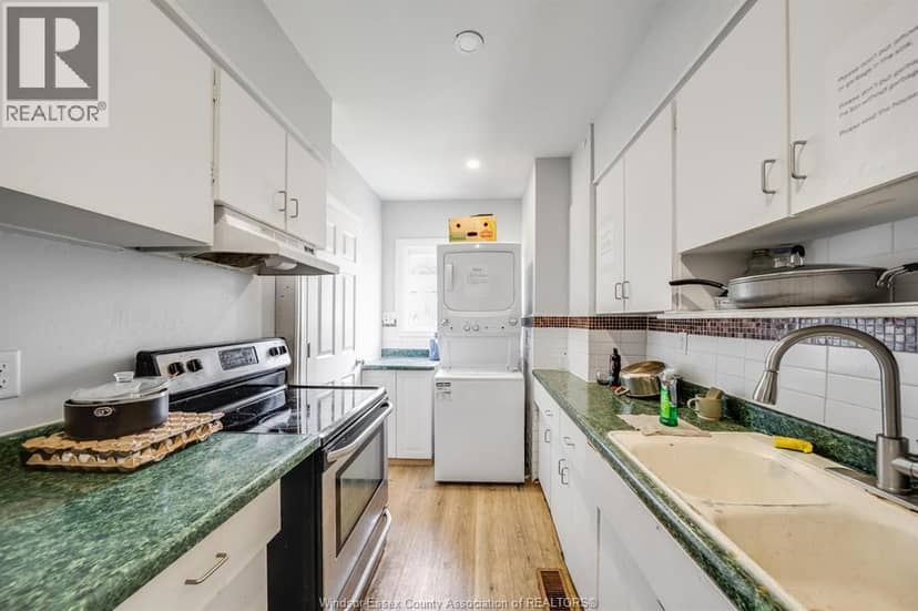 1408 Dougall Avenue — photo 13 of 40