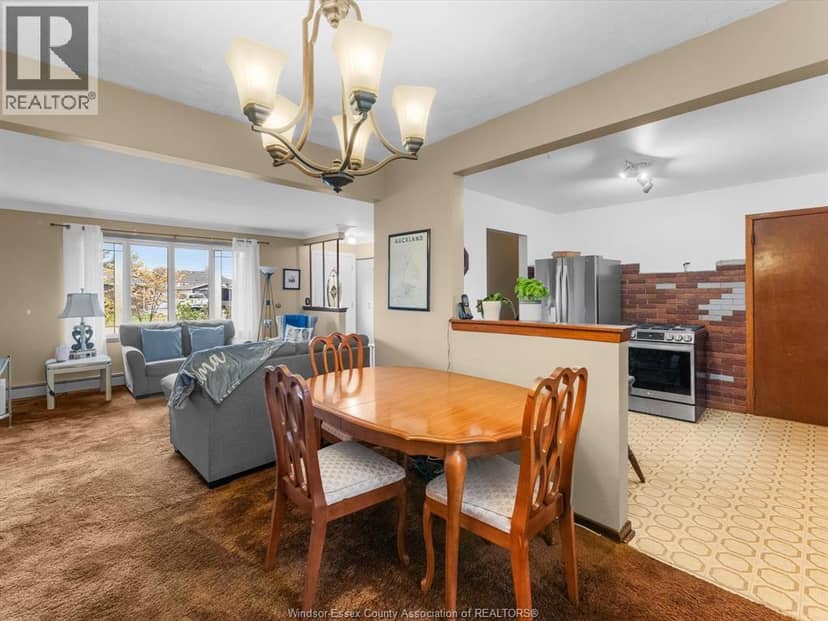 445 Victory, LaSalle, photo 6