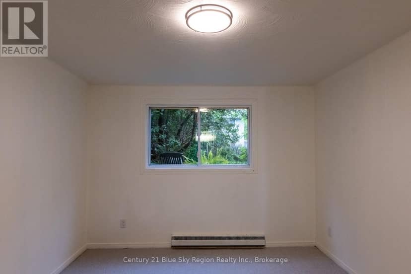 102 Lee Avenue — photo 18 of 27