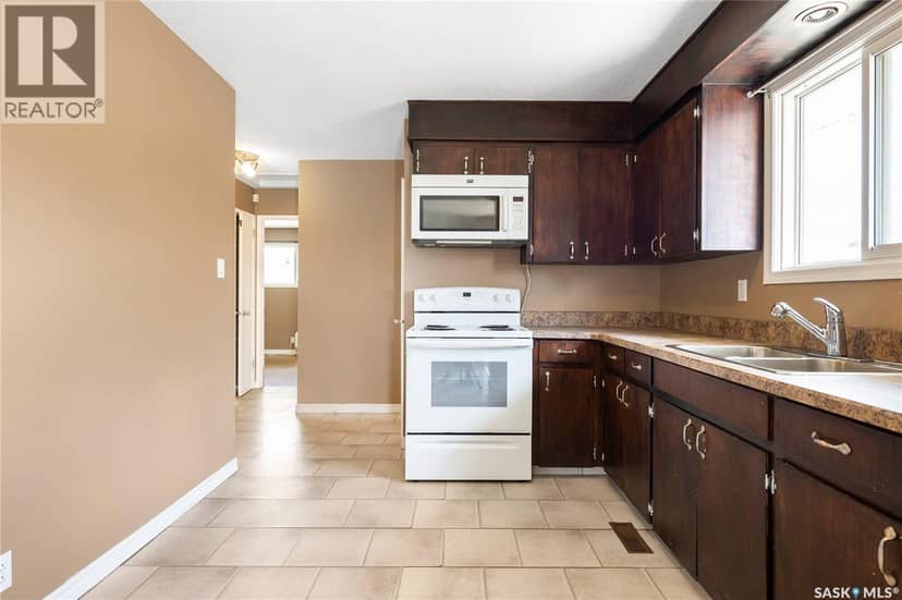 1008 7th AVENUE N, Regina, photo 6