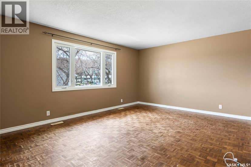 1008 7th AVENUE N, Regina, photo 3