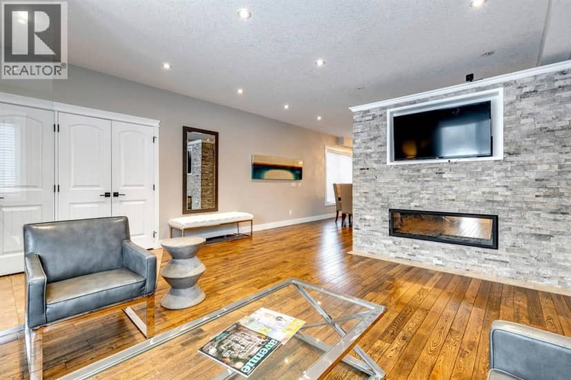 337 3 Avenue NE, Calgary, photo 3