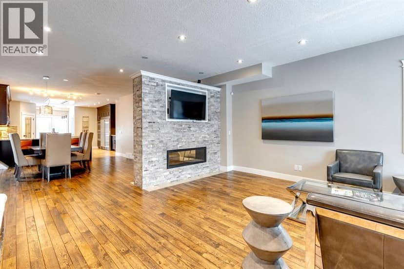 337 3 Avenue NE, Calgary, photo 2