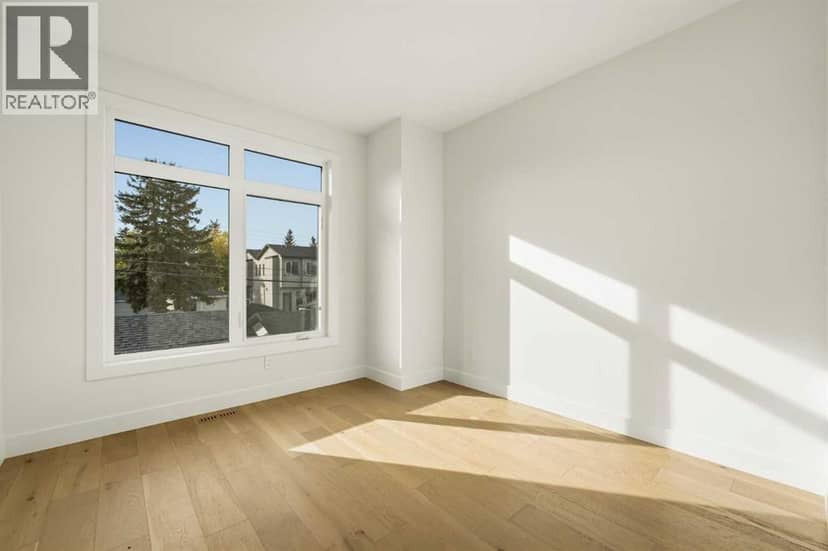 645 36 Street SW — photo 33 of 40