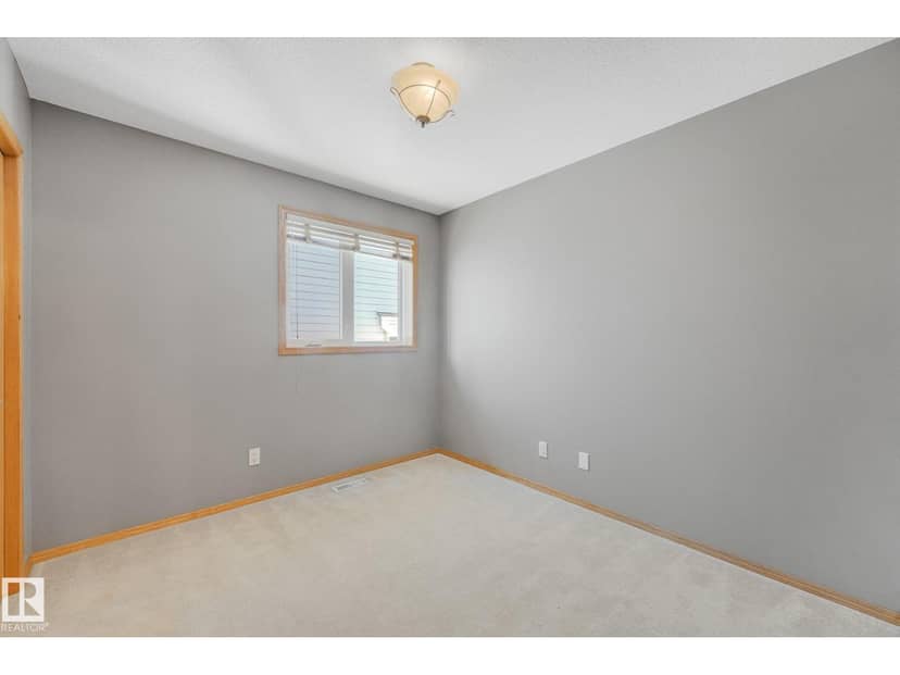 1271 Ormsby Ln NW — photo 34 of 40