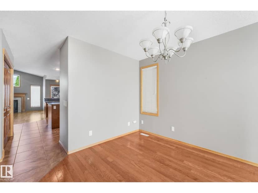 1271 Ormsby Ln NW — photo 17 of 40