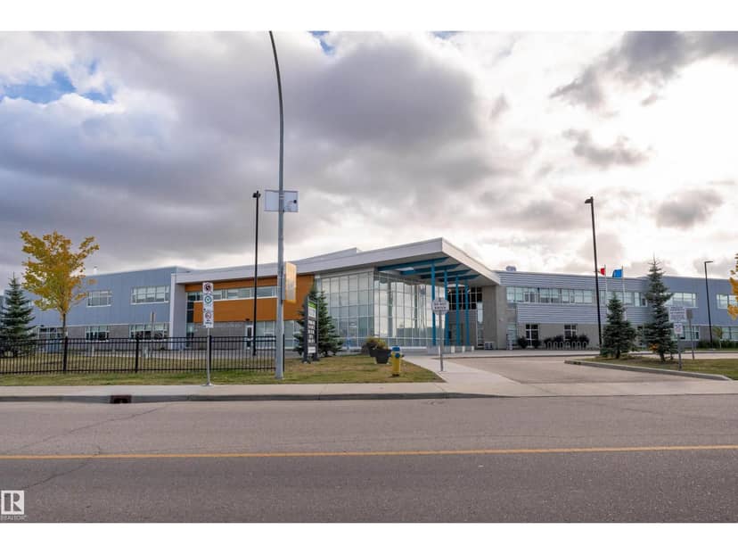 556 Secord Bv NW, Edmonton, photo 3