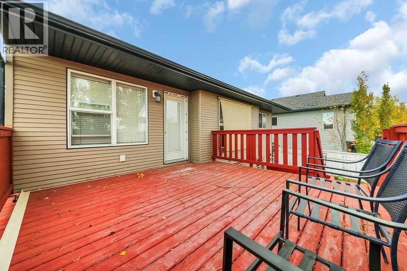 43 Lindman Close — photo 15 of 40