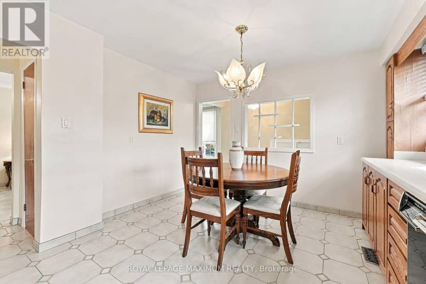 66 Spenvalley Drive, Toronto, photo 7