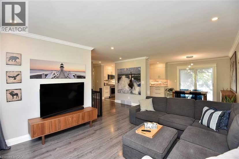 699 CASTLEGUARD Crescent, Burlington, photo 8