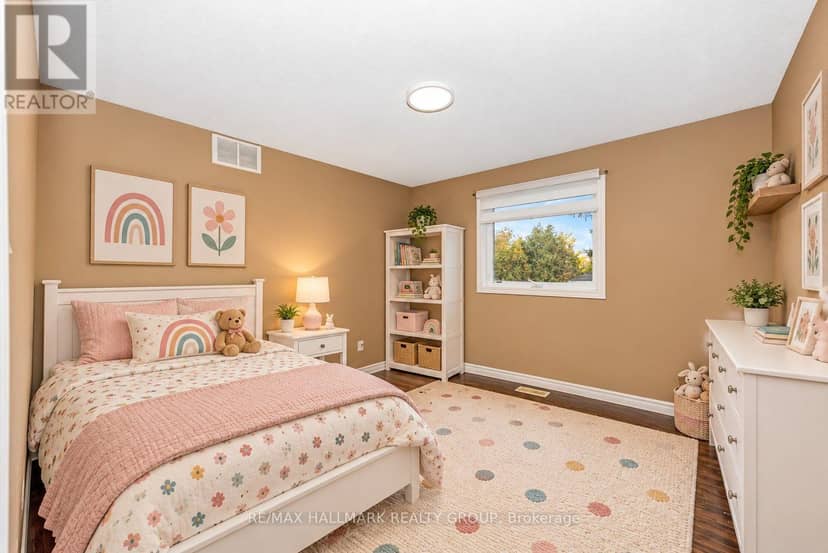 5B Kemp Drive — photo 39 of 40