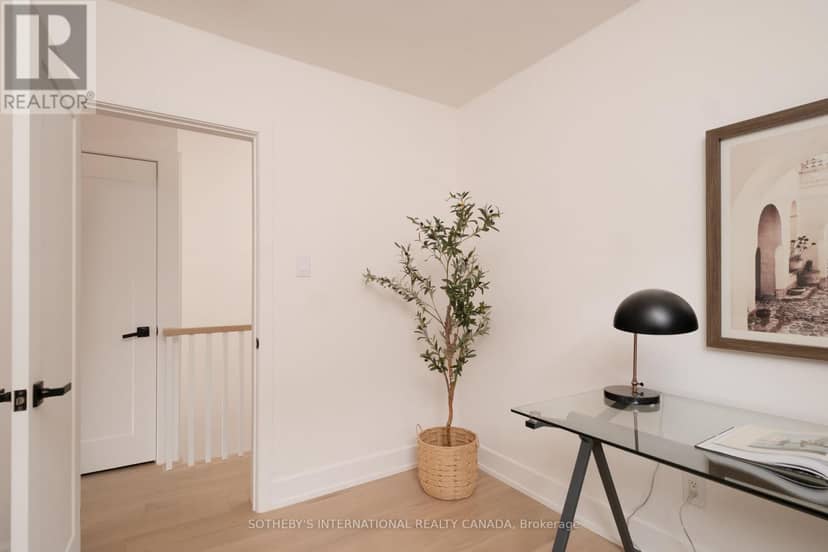 18 Thurston Road — photo 33 of 40
