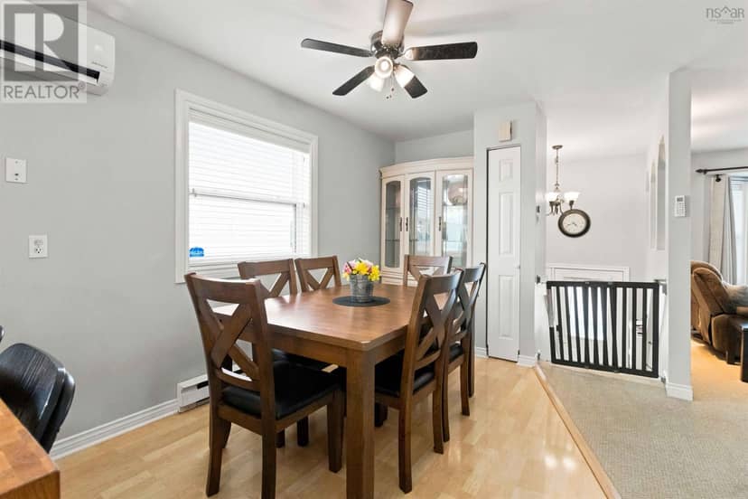 7 Continental Lane — photo 10 of 29