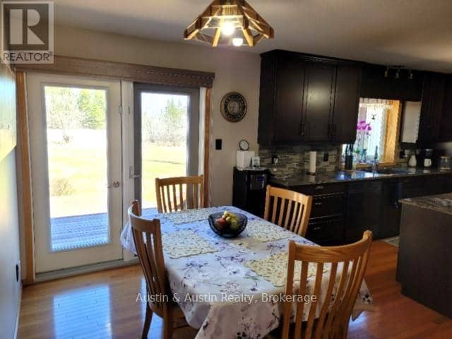 2 Lakeview Road — photo 12 of 17