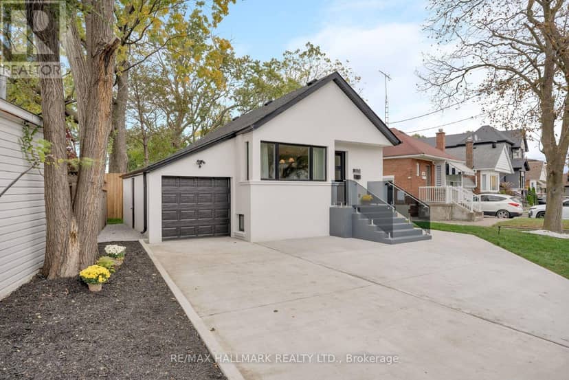 1075 Greenwood Avenue, Toronto, photo 3