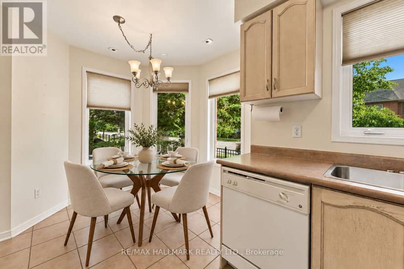 1106 - 19 Rosebank Drive — photo 11 of 36