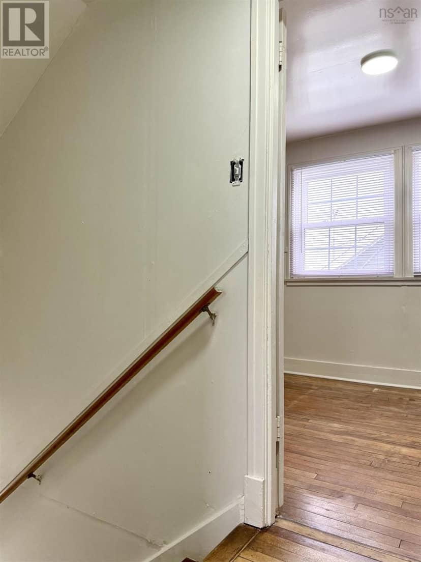 82 South Albion Street — photo 33 of 40