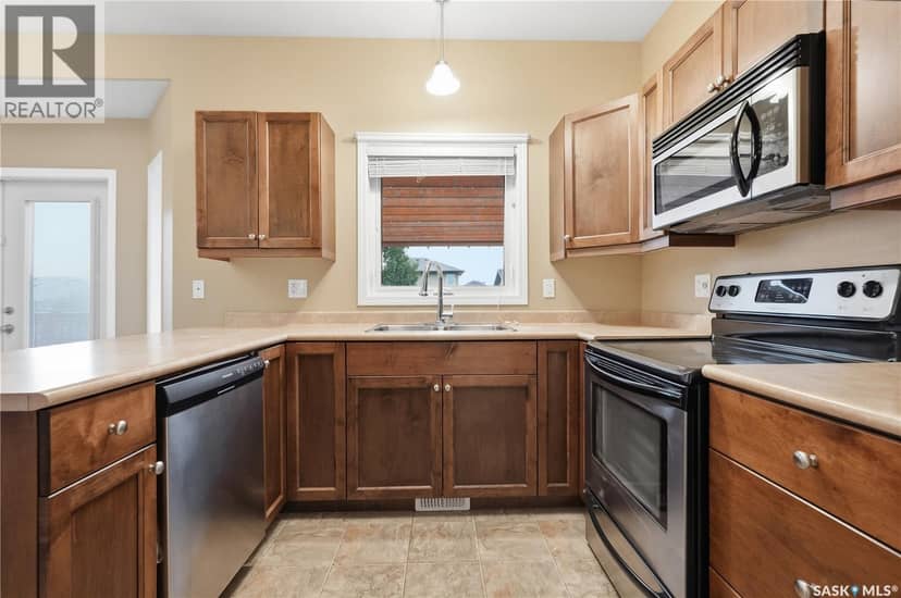 822 Rock Hill LANE — photo 14 of 40