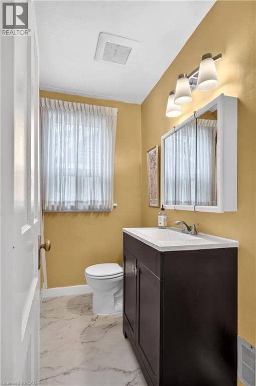 172 KENSINGTON Avenue S — photo 36 of 40
